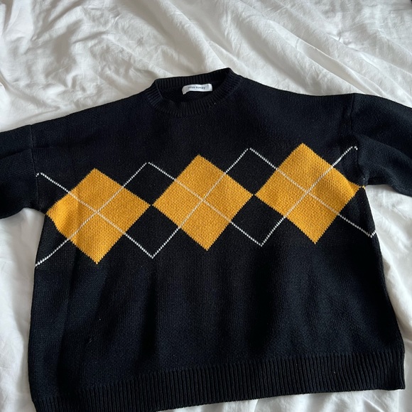 Oversized Gingham Sweater - Picture 2 of 4